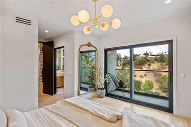A one of a kind, warm and inviting custom Studio City hillside - photo 23
