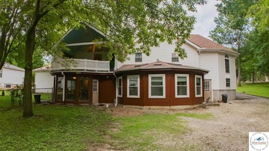 Fantastic 5-bedroom, 4.5-bath home with massive 24x54 garage on - photo 36