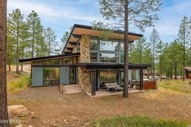 Welcome to 3560 S Clubhouse Circle - Single-level home with a - photo 42