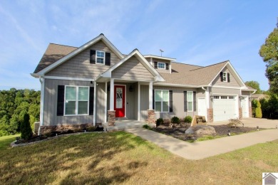 Lake Home For Sale in Eddyville, Kentucky