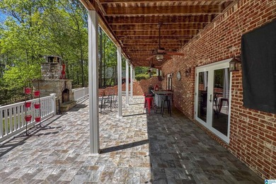 Escape to tranquility at this beautiful lakefront home - photo 55