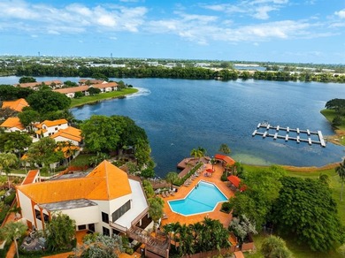 (private lake, pond, creek) Condo For Sale in Deerfield Beach Florida