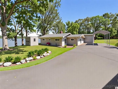 Lake Home For Sale in Benton, Kentucky