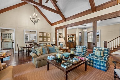 Welcome to an extraordinary lakefront retreat on Lake Toxaway - photo 12