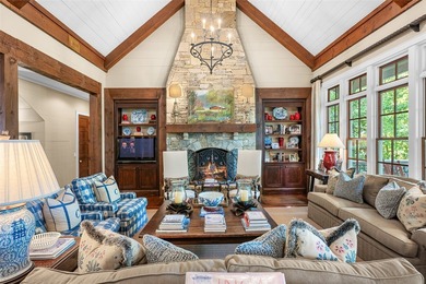 Welcome to an extraordinary lakefront retreat on Lake Toxaway - photo 14