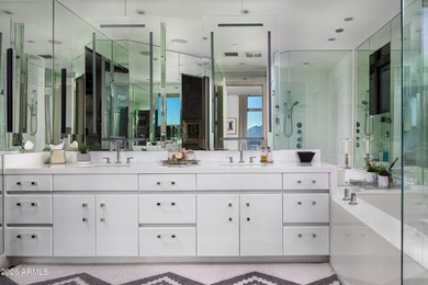 The crown jewel of the ultra luxurious Esplanade Place - photo 22