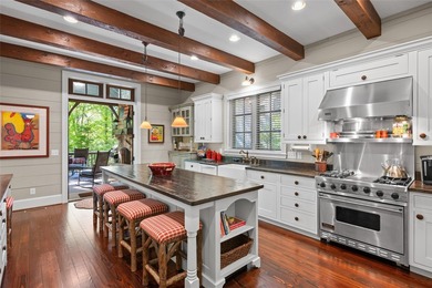 Welcome to an extraordinary lakefront retreat on Lake Toxaway - photo 22
