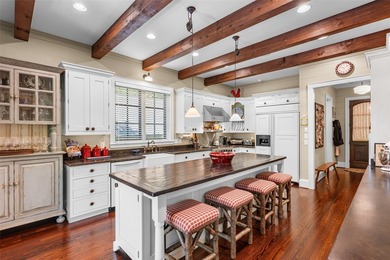 Welcome to an extraordinary lakefront retreat on Lake Toxaway - photo 25