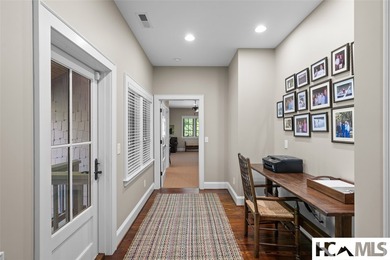 Welcome to an extraordinary lakefront retreat on Lake Toxaway - photo 41
