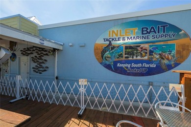 Rare waterfront commercial opportunity with multiple income - photo 1