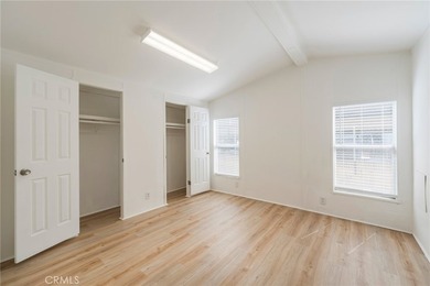 Welcome to this bright home in Le Fontaine Estates of Santa Ana - photo 12