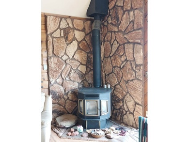 This beautiful Mountain Cabin in White Mountain Lakes has much - photo 12