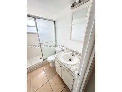 Very nice 2 bedroom/2 bathroom first floor corner unit tile - photo 16