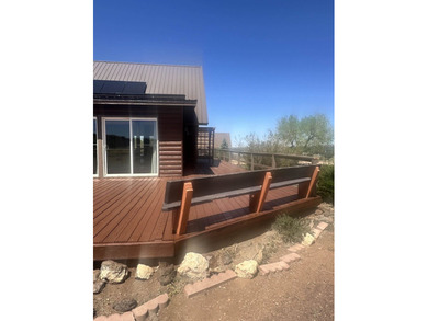 This beautiful Mountain Cabin in White Mountain Lakes has much - photo 21