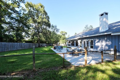 Beautiful updated family home . The home features valuted - photo 26