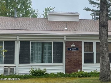 Welcome to Cedar Glen Homes. This active adult community is one - photo 1