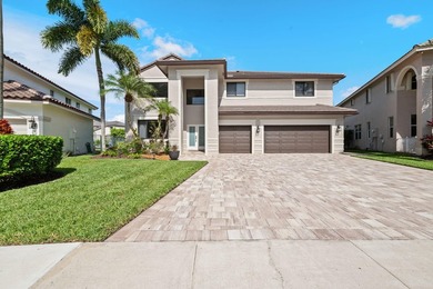 A completely & tastefully upgraded home on a culdesac does exist - photo 1