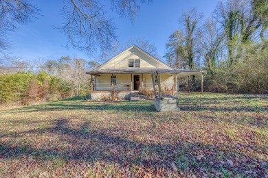 Lake Home Sale Pending in Rockwood, Tennessee