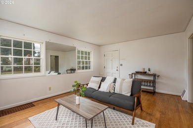 Discover this delightful mid-century Cape Cod located in one of - photo 11