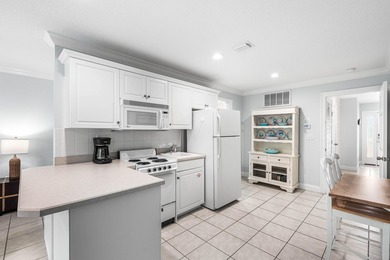 Located in the heart of Santa Rosa Beach, this turnkey townhome - photo 38
