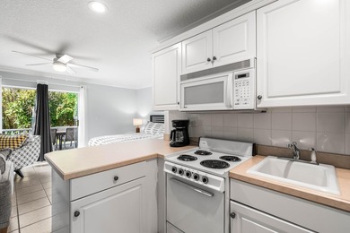 Located in the heart of Santa Rosa Beach, this turnkey townhome - photo 42