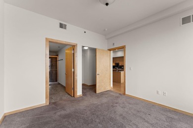 Enjoy modern city living in this beautiful 2-bedroom, 2-bath - photo 16