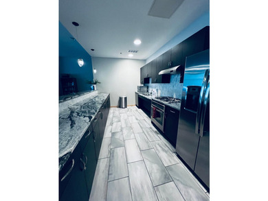 Enjoy modern city living in this beautiful 2-bedroom, 2-bath - photo 25