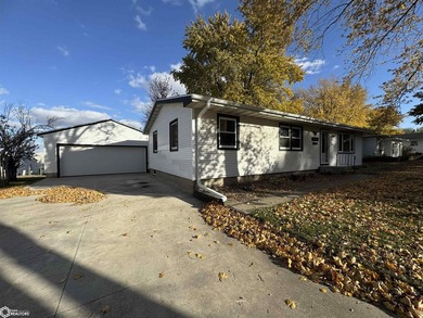Charming Ranch Home Just Blocks from Black Hawk Lake! Location: - photo 3