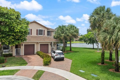 Welcome to this charming 3-bedroom, 2.5-bathroom townhouse - photo 1
