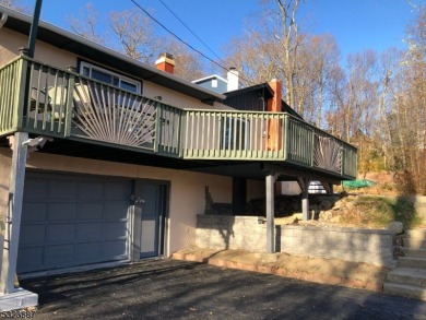 Lake Home For Sale in Vernon Twp., New Jersey