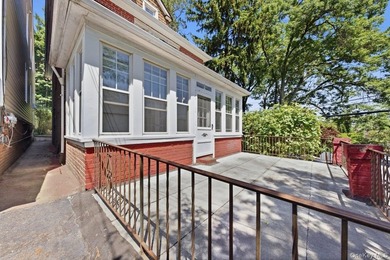 Nestled away on a desirable corner property in the Riverdale - photo 22