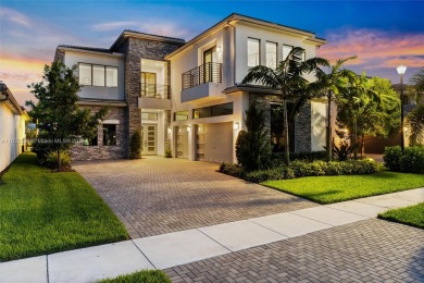 Lake Home For Sale in Boca Raton, Florida