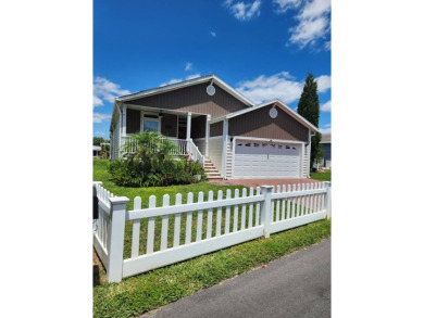 Lake Home For Sale in Plant City, Florida