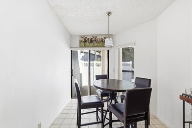Sought-after corner villa, in the heart of Boca Raton! Welcome - photo 4