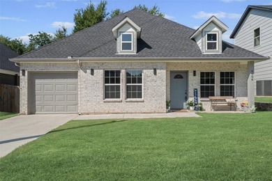 Lake Granbury Home For Sale in Granbury Texas