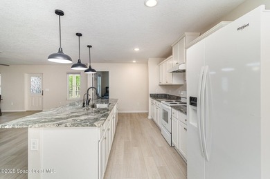 Discover the perfect blend of space and comfort at 5651 Travis - photo 11