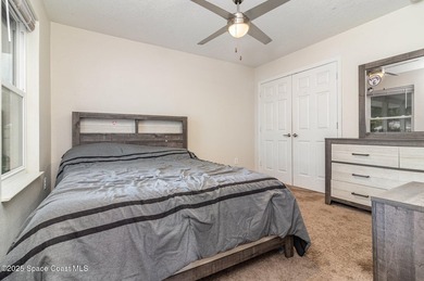 Discover the perfect blend of space and comfort at 5651 Travis - photo 13