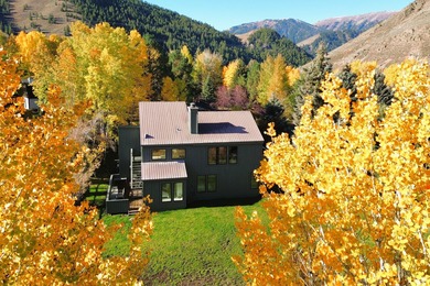 Big Wood River Condo Sale Pending in Sun Valley Idaho