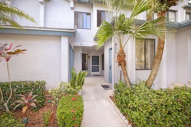 Beautiful 2 Bed/2 Bath 1st floor Condo in the highly desirable - photo 2
