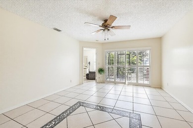 Beautiful 2 Bed/2 Bath 1st floor Condo in the highly desirable - photo 9
