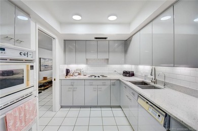 Welcome to this beautifully maintained 2-bedroom, 2-bath - photo 12