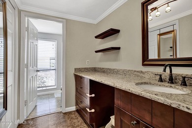 Welcome to easy, elegant living in this beautifully maintained - photo 16