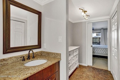 Welcome to easy, elegant living in this beautifully maintained - photo 17