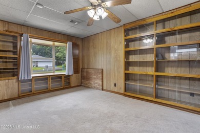 Great Home with Incredible Potential! This 3-bedroom, 2-bath - photo 14