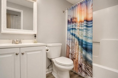 Spacious and renovated 2-bedroom 2-bath condo in the gated - photo 22