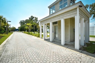 Spacious and renovated 2-bedroom 2-bath condo in the gated - photo 36