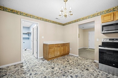 Welcome home to this spacious 4-bedroom, 2-bath ranch offering - photo 20