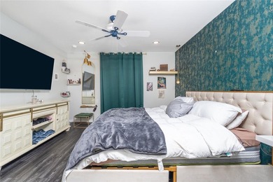 Discover Comfort & Convenience in the Heart of Port Charlotte! - photo 20