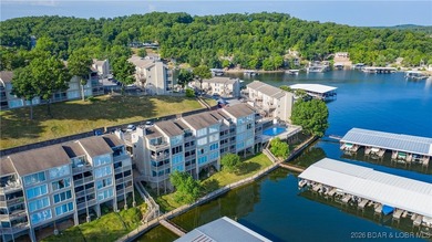 Show-stopping 2BR/2BA condo at the 17MM in Osage Beach! - photo 22