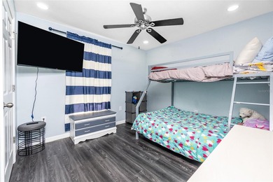 Discover Comfort & Convenience in the Heart of Port Charlotte! - photo 24